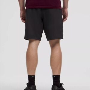 LULULEMON Pace Breaker Men's Lined  Black Athletic Shorts 9”